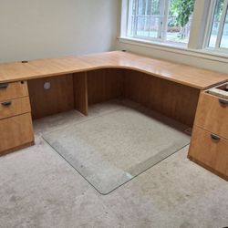 Corner Desk