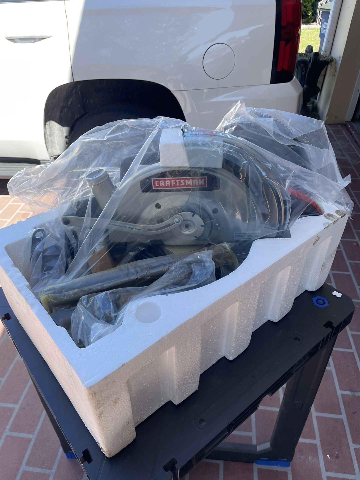 New COMPOUND MITER SAW