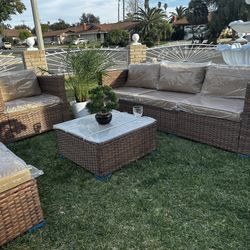 new patio set in box