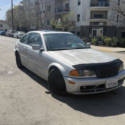 Bonito BMW muy confiable corre como nuevo