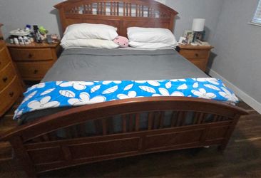 Solid Wood King Bed