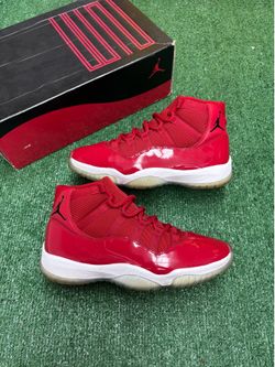JORDAN 11 WIN LIKE 96 SIZE 9