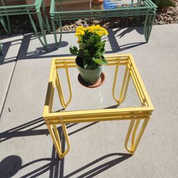 Yellow Glass Table - Indoor/outdoor