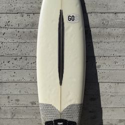 GOS Guy Okazaki Surfboard 6’2”