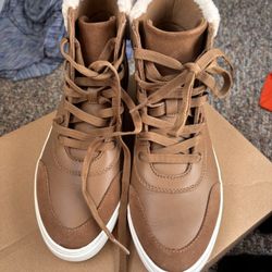 Ugg Sneakers