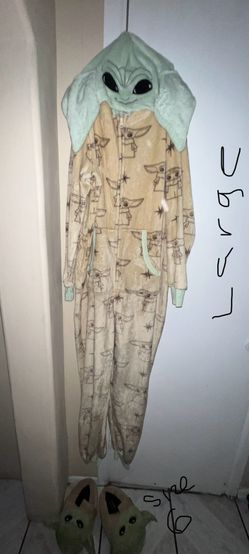 Jumpsuit / Sleepwear/ Onesie Baby Yoda ADULT SiZE
