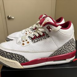 AIR JORDAN 3 RETRO SIZE  6.5y 
