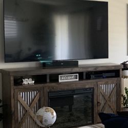 Farmhouse style Tv Stand