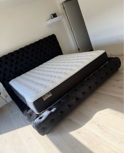 New king bed frame with mattress