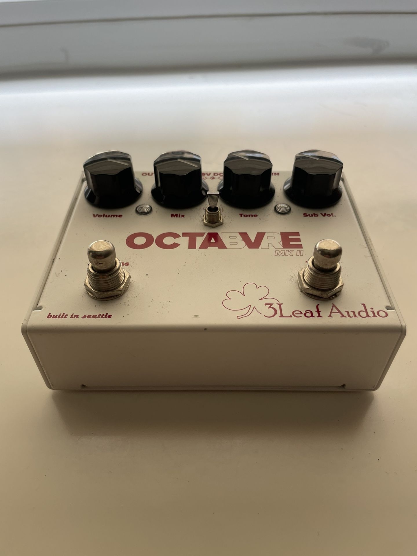 3 Leaf Audio Octavbre Octave Pedal