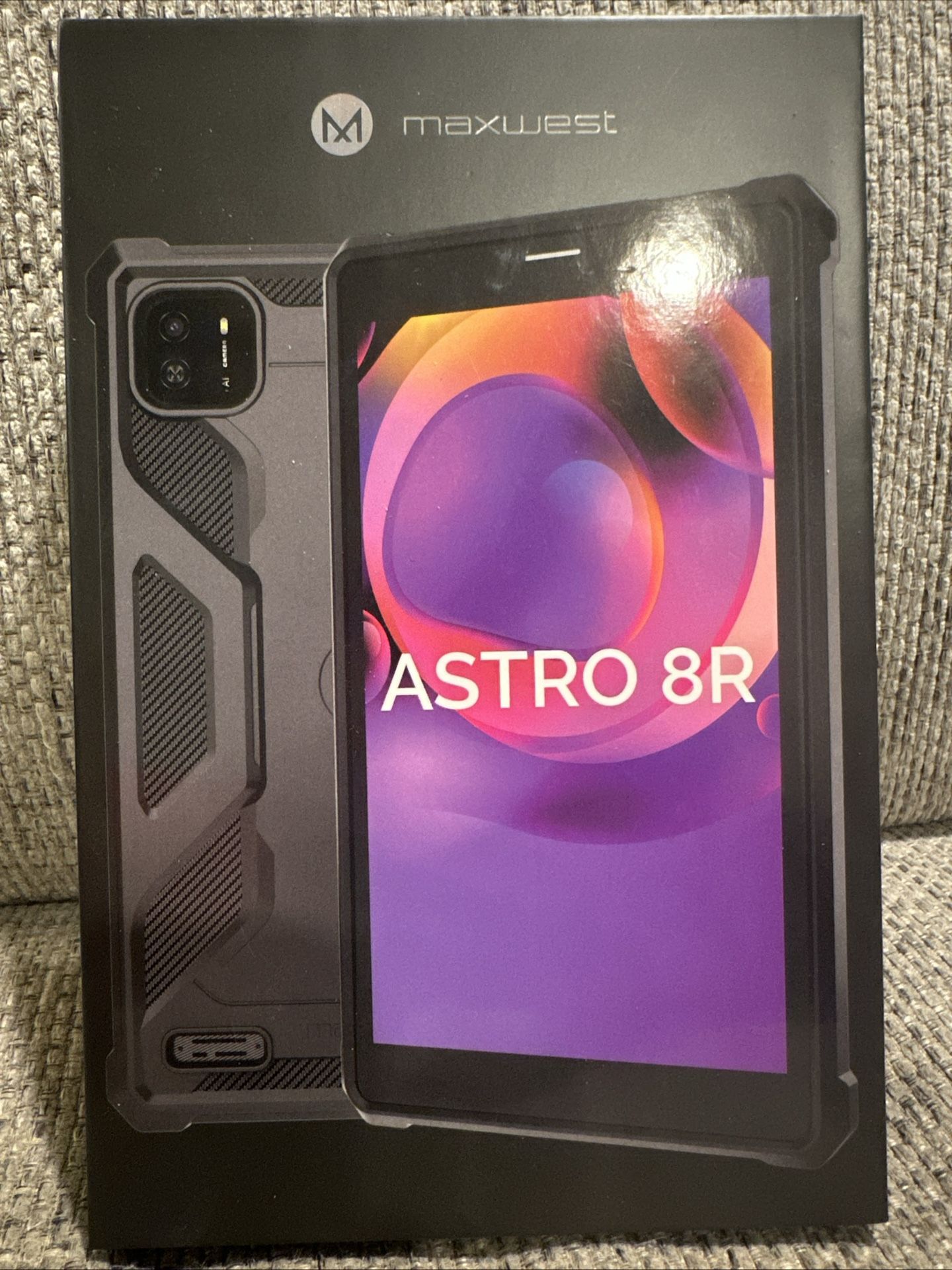 Unlocked Maxwest tablet 4GB 7in - Black BRAND NEW UNOPENED
