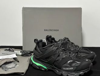 Balenciaga track led