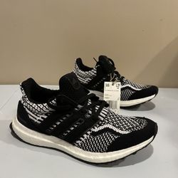 Adidas UltraBoost 5.0 DNA Black White Oreo G58431 Youth Size US 5.5 - Womens 7