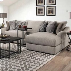 Brand New Beautiful Nice Couch 