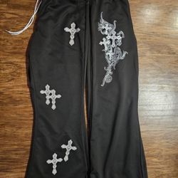 Med sweats new without tag.  