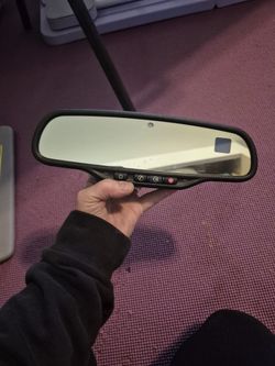 2010-2013 GMC/ Silverado Rearview Mirror ONSTAR