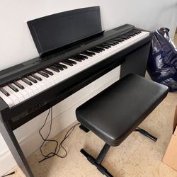 Yamaha P-125 Digital Piano + Bench