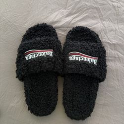 Balenci Slides