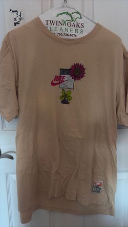 Nike Men’s XL T-Shirt