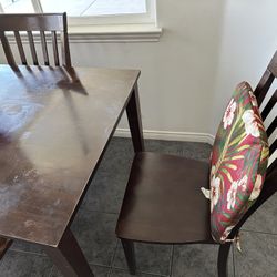 Wooden Table 4chairs