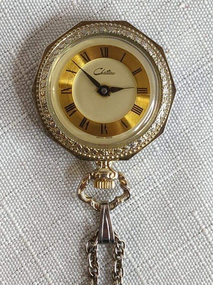 Vintage Chateau Swiss Made Wind-Up Pendant Necklace Pocket Watch Tested Working