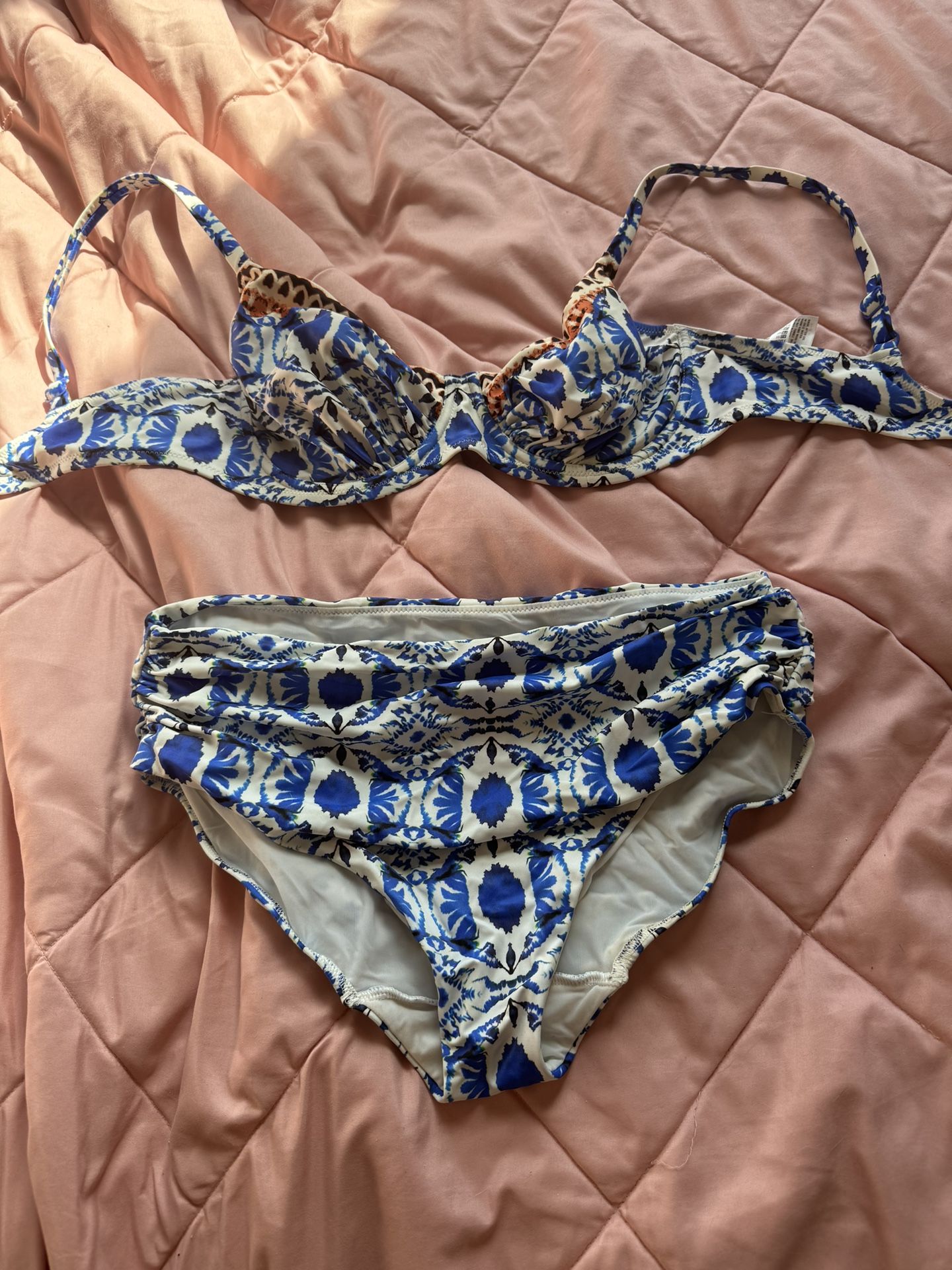 Bikini Size 34DDD