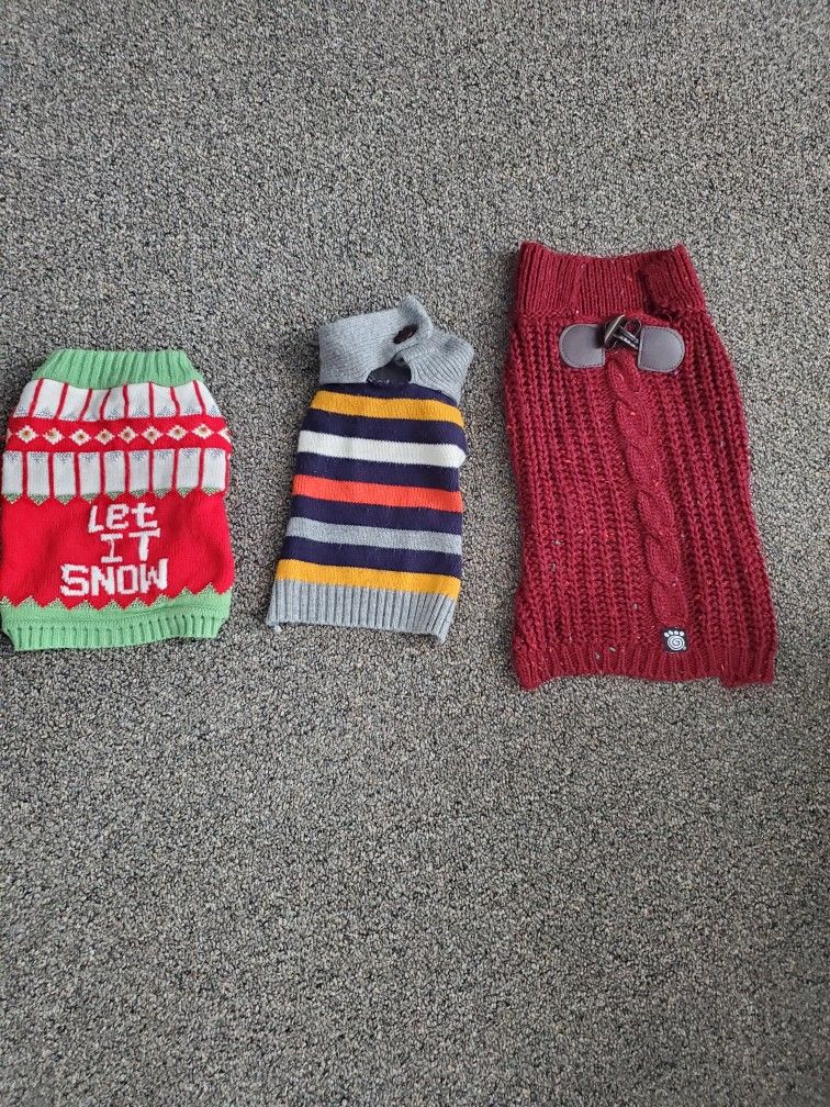 SMALL BREED DOG SWEATER BUNDLE!!