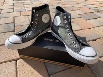 Converse All Star Hi Tops Women’s Shoes Size 9