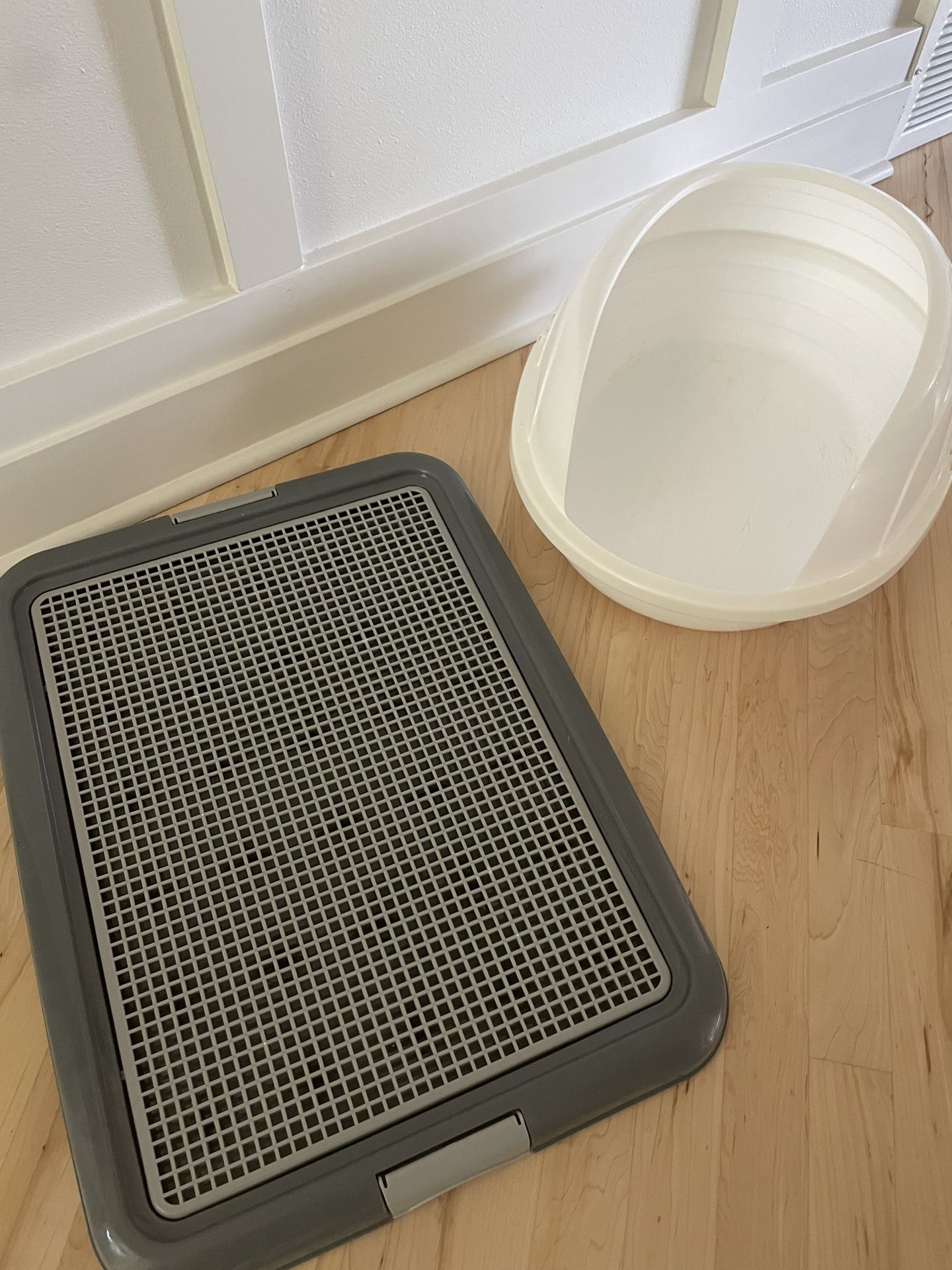 Cat Litter Box And Tray