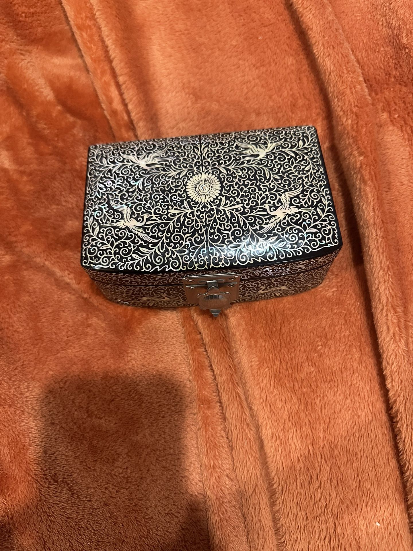 Intricate Design Jewelry Box