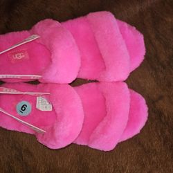 Hot Pink Uggs
