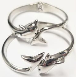 Very Pretty 2 Bungles Bracelets Silver Dolphin
