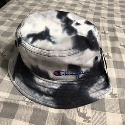 Chanpion Bucket Hat