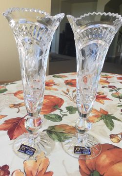 2 small Crystal vases