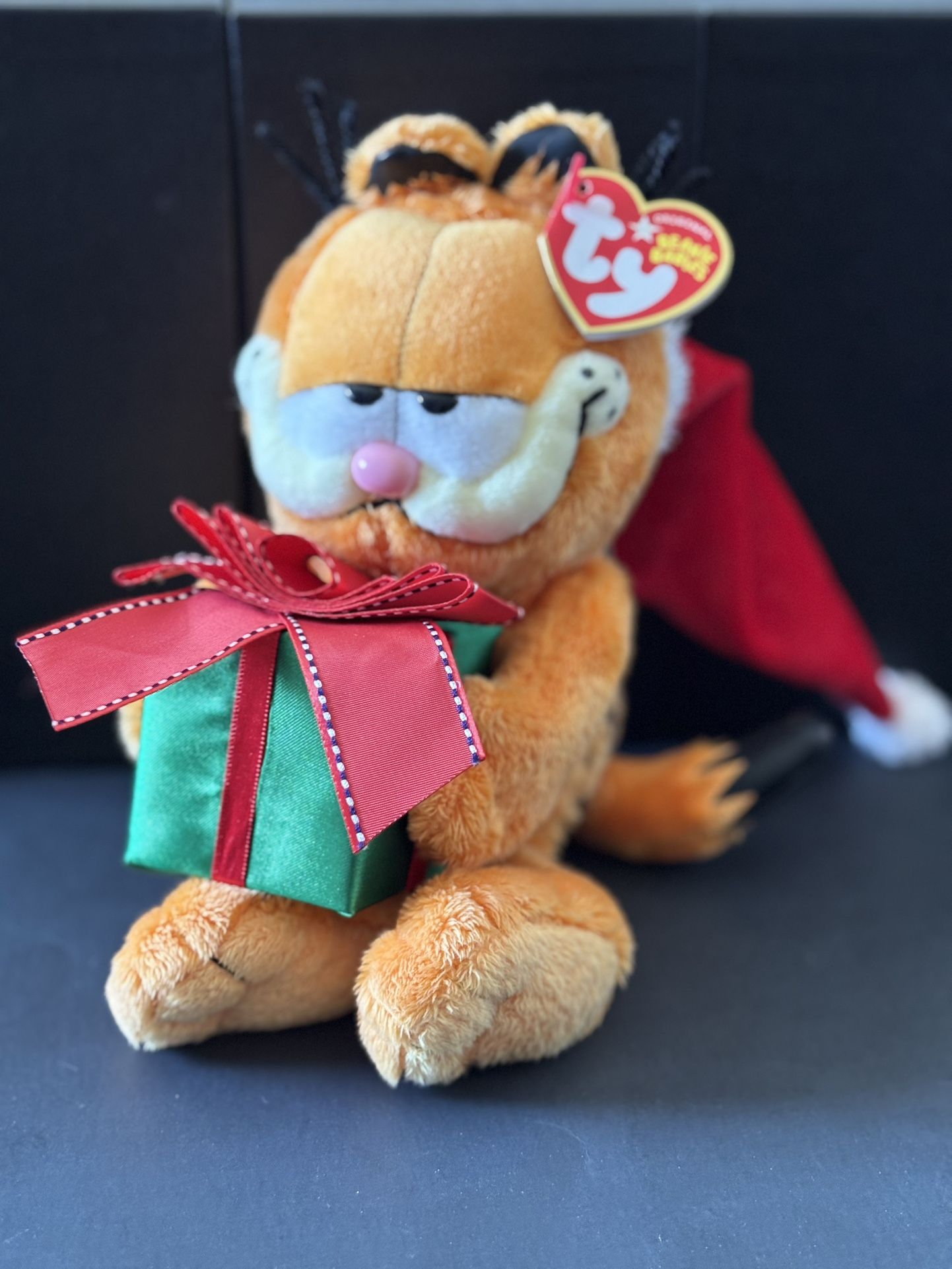 Santa Garfield Ty Beanie Baby