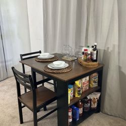 SPACE SAVER Drop Leaf Dining Table & 2 Chairs PERFECT FOR STUDIO!
