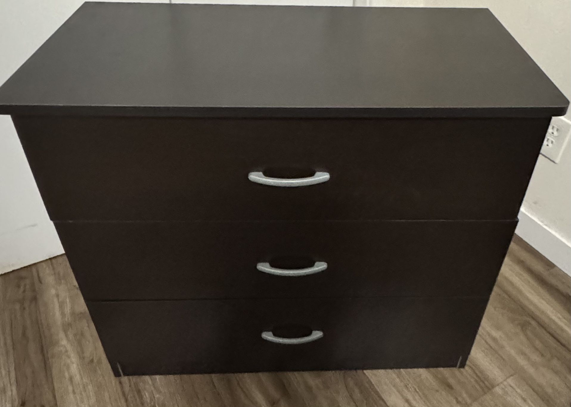 Three drawer dresser