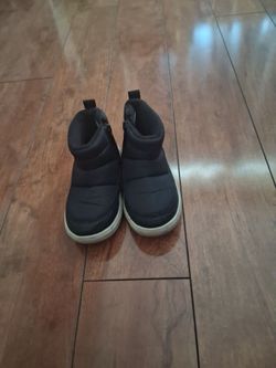 Kids black boots