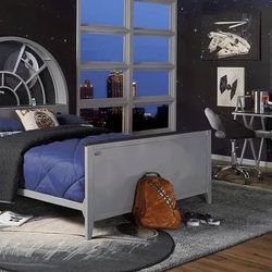 Kids Star Wars Millennium Falcon™ Gray 3 Pc Twin Bookcase Bed