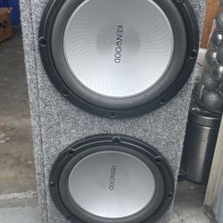 Kenwood 12 in. two car speakers with box