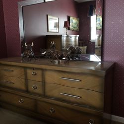 Mid-Century Bedroom Set