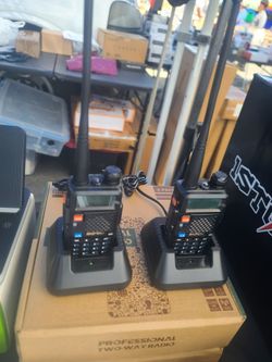 Walkie-talkie Dual Band Radio set of 2