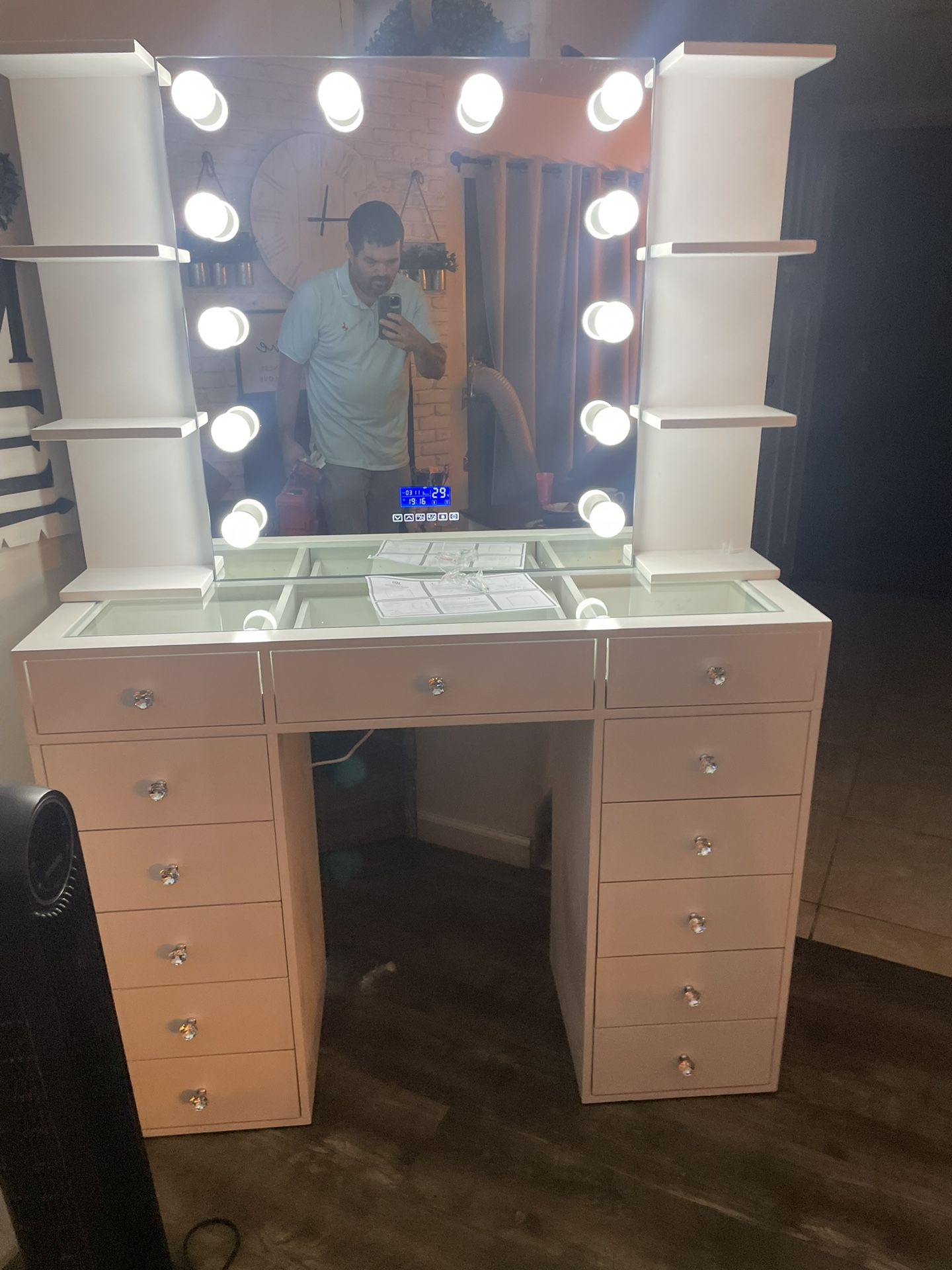 New Bluetooth Makeup Vanity