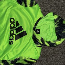 Adidas Hoodie 🔥🔥
