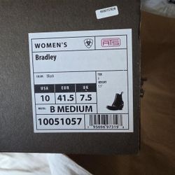 Women's Size 10 New Ariat Boots 