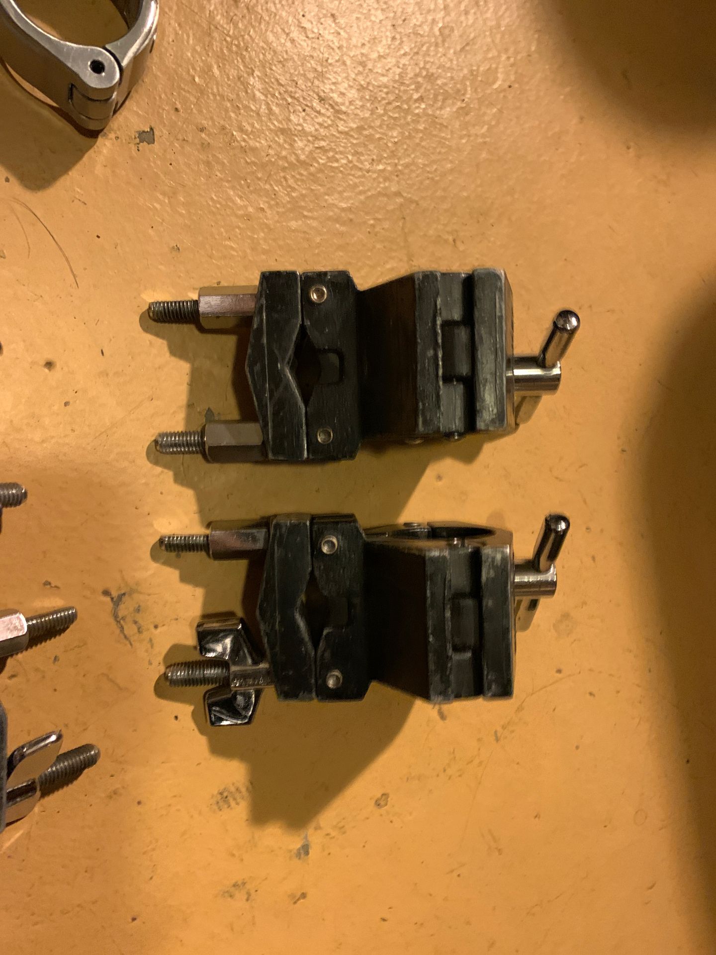 Gibraltar Road Series Drum Rack Right Angle Clamp and others