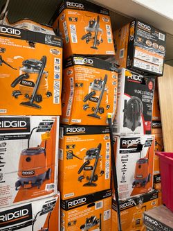 RIDGID vaccums