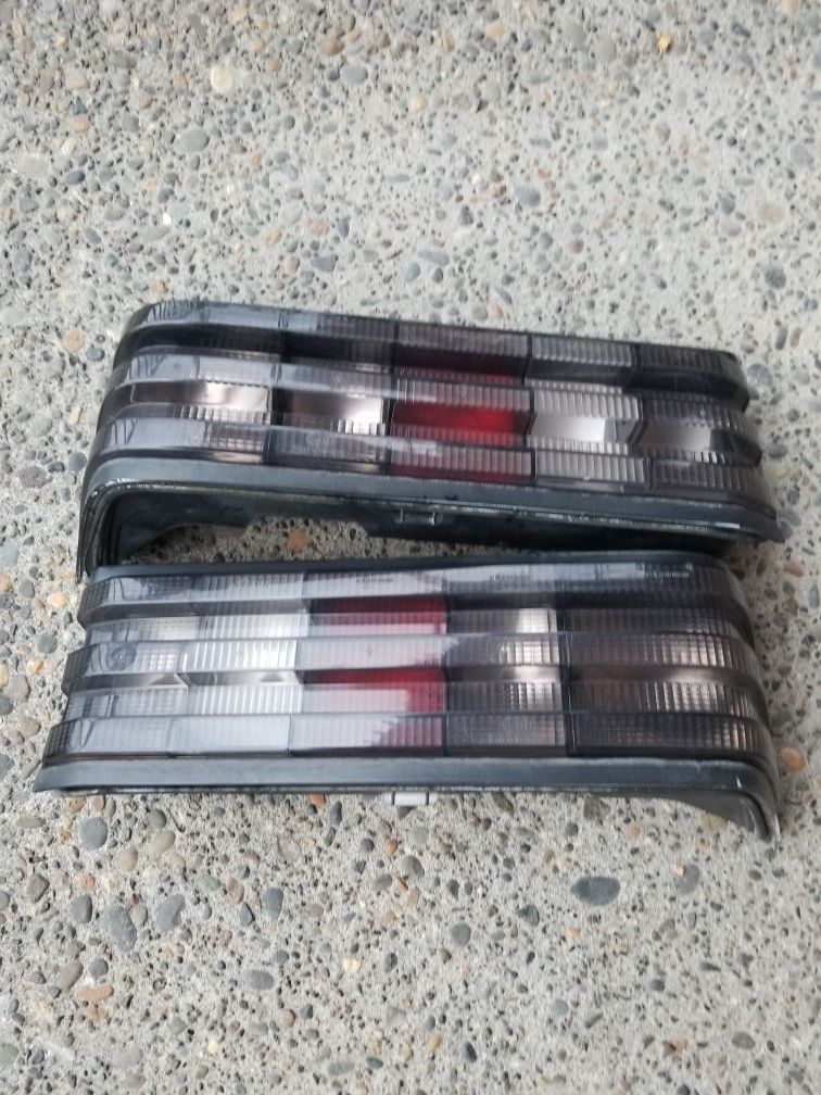 Mercedes W201 190D 190E EURO OEM HELLA smoked rear lights