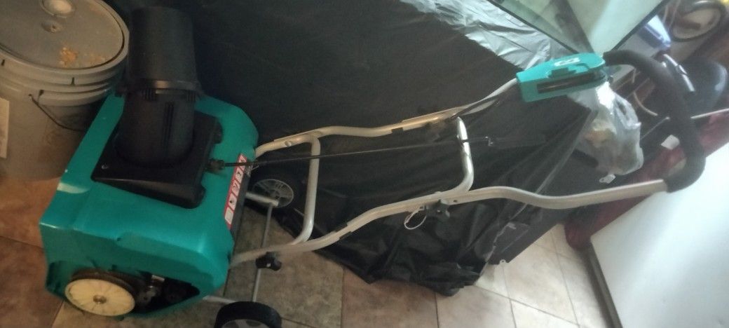 Electric Snow Blower