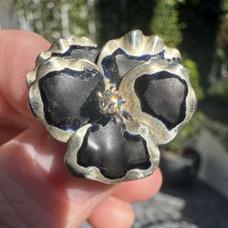 10kt Diamond Enamel Flower Brooch